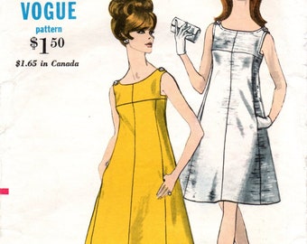 1970's Vogue 7047 Scoop Neckline, Square Armhole A-line Dress Pattern Bust 31