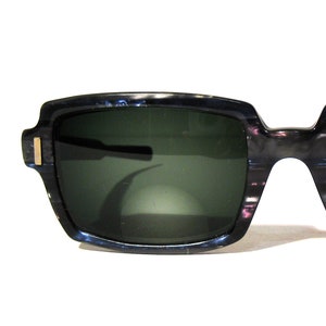 60&#39;s Ray Ban Benji Sunglasses.  B & L Rectangular  Lens, Purple and Blue Pearl Frame.