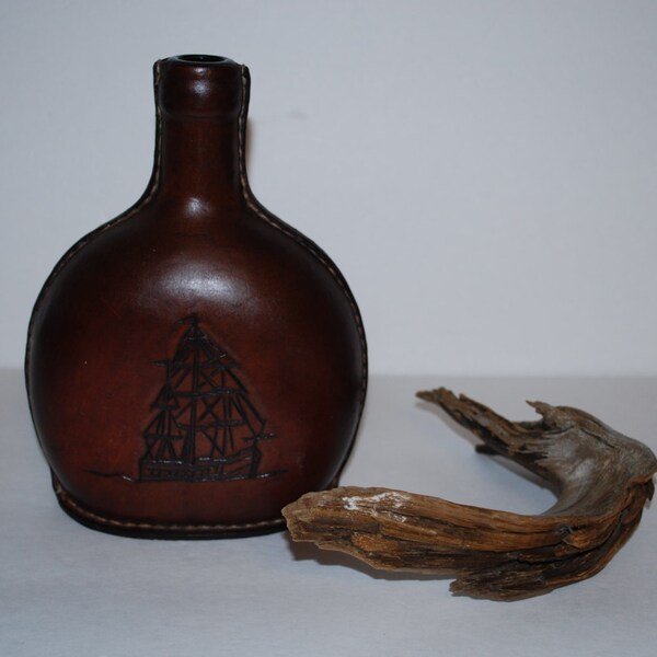LEATHER SHIP BOTTLE, Leather Decanter Bottle, Leather Embossed Ship Bottle, Leather Ship Decanter, Leather Ship Decanter,Leather Bar Decor