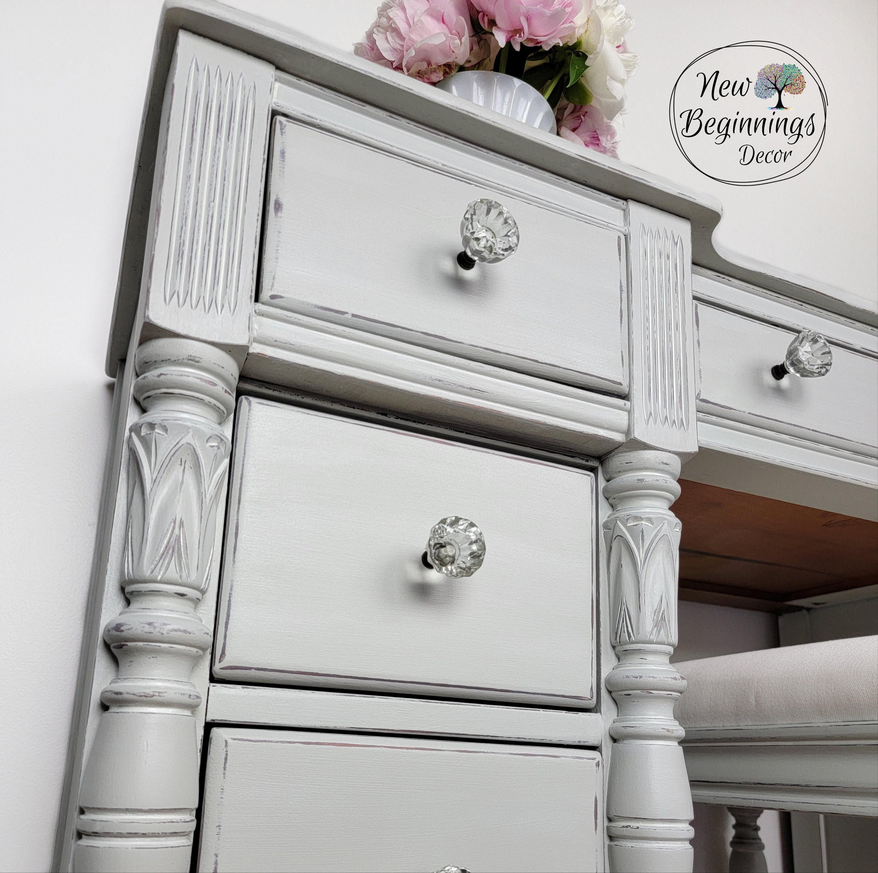 Coastal 2024 makeup vanity