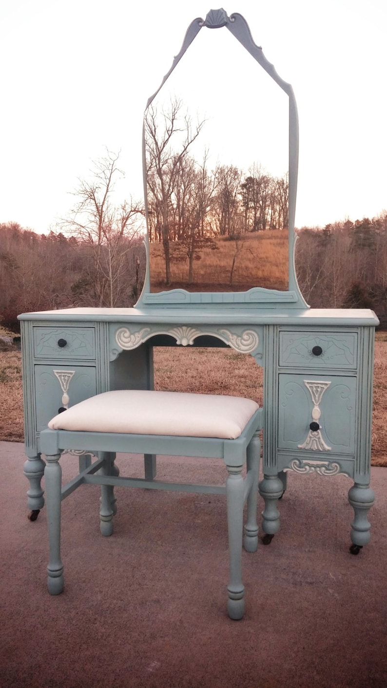 chalk painted antique vanity