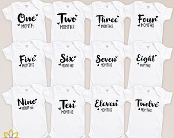 Macacões para bebês com marcos mensais, Presente para chá de bebê, Ideia de presente para bebê, Macacão para menina, Macacão para menino, Roupas exclusivas para irmãos e irmãs