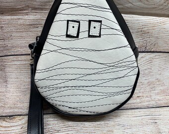 mummy purse, dewdrop wristlet, handmade halloween cell phone purse