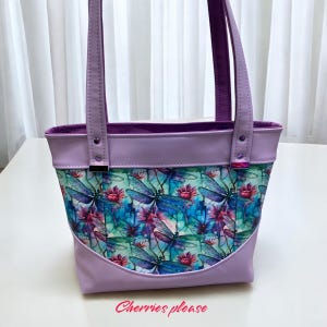 Dragonfly purse, dragonfly bag, purple purse, shoulder bag, dragonfly gift, dragonfly lover