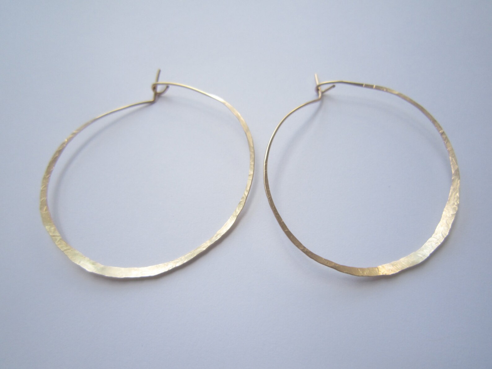 Big hoop earrings main image 1