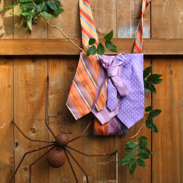 necktie purse