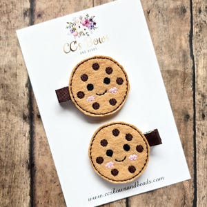 Chocolate Chip Cookie Bows - Felt Hair Clips - Set of Two - Hair Bows for Girls Toddlers Baby -Cookie Feltie Set - Pigtail Bow