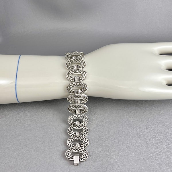 Crown Trifari Silver-Tone Bracelet-7 1/4 Inches Long. Free shipping.