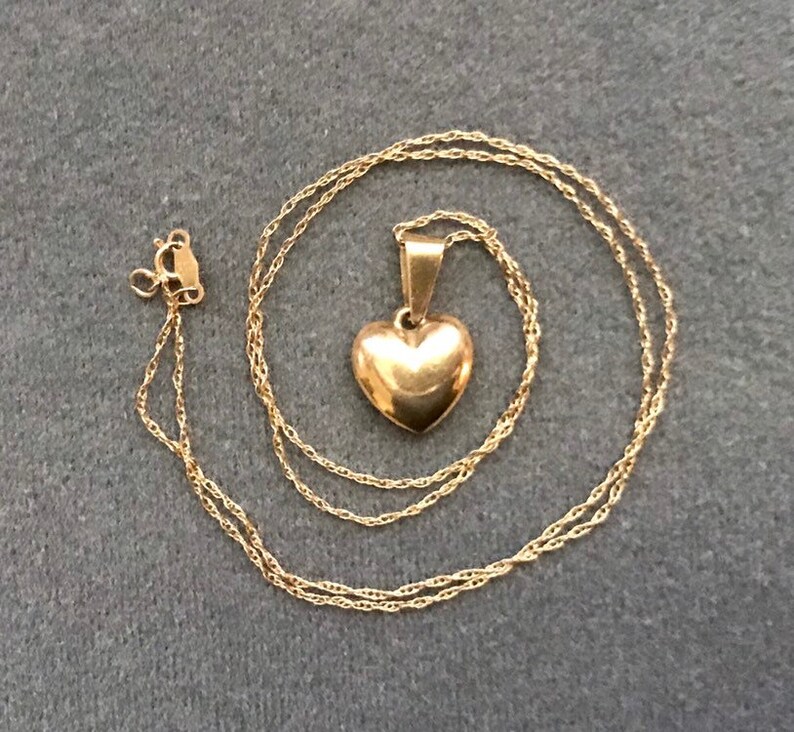 14 Karat Gold Puffy Heart Necklace On 18 Inch Chain Free - 14 Karat Gold Chain With Heart Pendant 14 Karat Gold Puffy Heart Necklace On 18 Inch Chain Free - 14 Karat Gold Chain With Heart Pendant