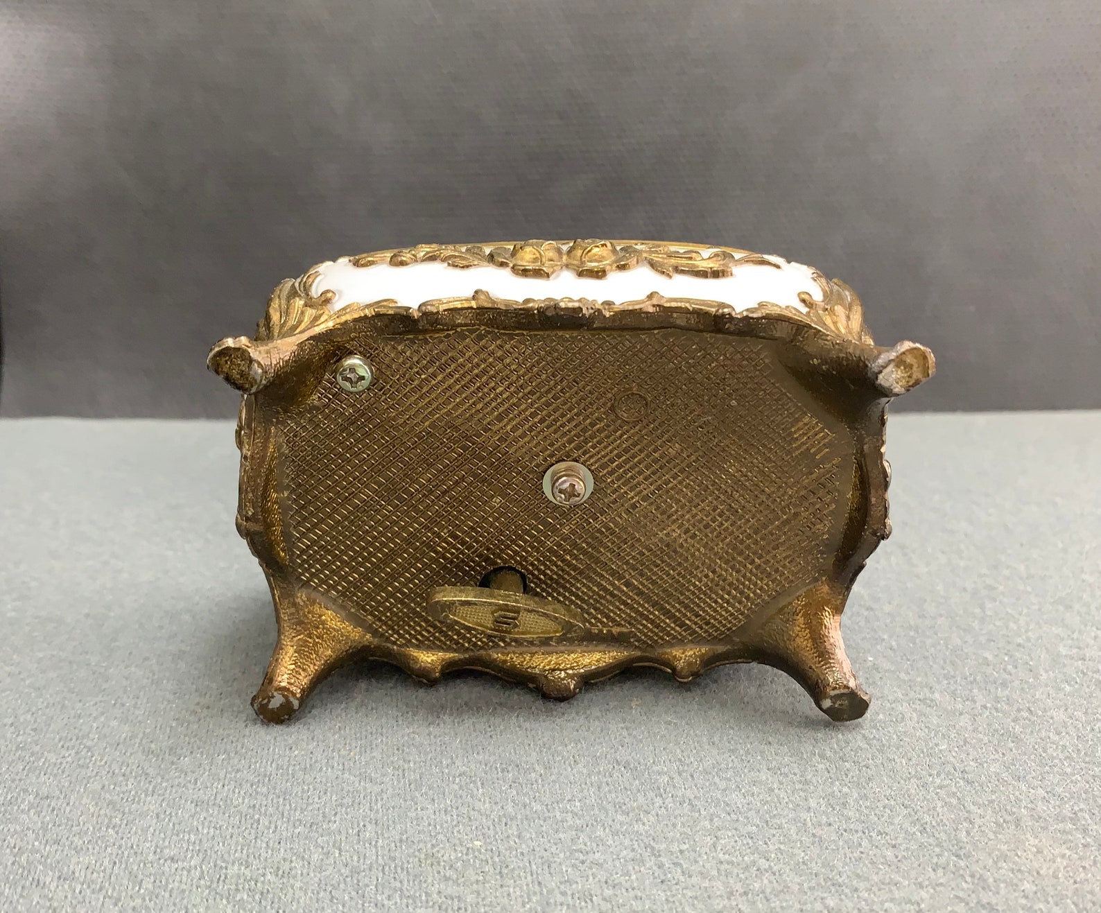 Enameled Music Swan Music BoxJapan4 Inches Across. Plays Etsy