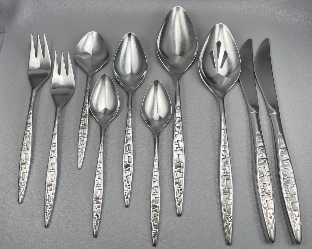 12 Lyon Stainless Cortez Aztec Flatware Pieces-serving Spoons ...