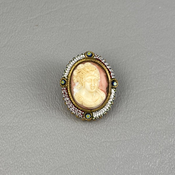 Antique Italy Glass Cameo Micromosaic Brooch-1 Inch Long. Free shipping.