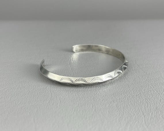 Small Size Native American Solid Silver Cuff Brac… - image 7