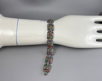 Vintage 1930s Rhinestone Pot Metal Bracelet-7 Inches Long. Fits a Small Wrist. Free shipping.