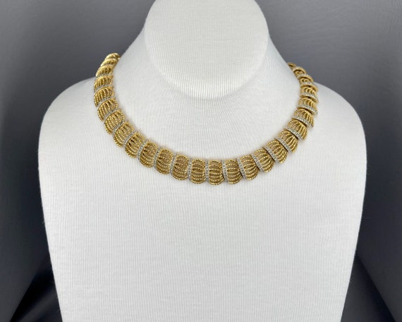 Vintage 1980s Gold-Tone Rhinestone Necklace-16 In… - image 1