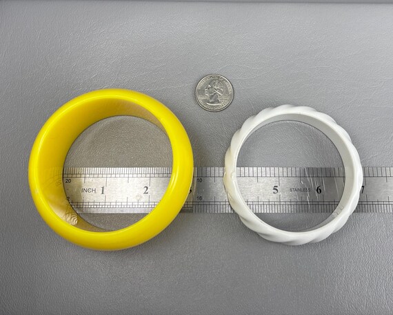 1980s Plastic Bangle Bracelet Stack. Please Read … - image 4