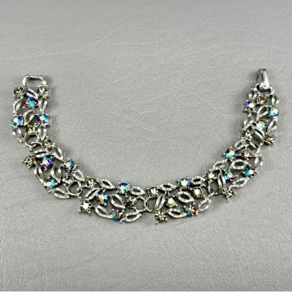 Lisner 1950s Silver-Tone Rhinestone Bracelet-7 1/2 Inches Long. Free shipping.