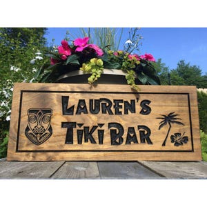 Custom wooden carved tiki bar sign, Hawaiian-inspired outdoor plaques, Tropical decor, personalized Luau sign, Aloha Welcome signs