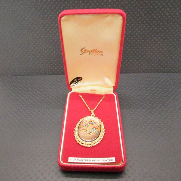 STRATTON England MIB Vintage MOP Gold Plated Necklace/Pendant