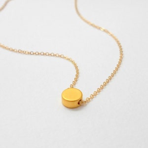 Tiny Dot Necklace, Simple Circle Necklace, Delicate Coin Necklace, 14k Gold Filled Chain, Layering necklace, Personalized, Disc Necklace