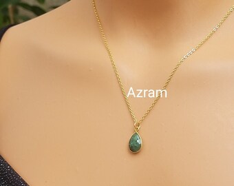 Emerald Gold Necklace, Gold Necklaces for Women, Layering necklaces, Simple Everyday Jewelry, Emerald Pendant Gold Necklace, Gift ideas