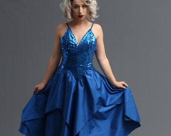 80s Prom Dress in Royal Blue Sequin with Pointed Bust by Alyce Designs // Dynasty Era Pageant Glamour Queen