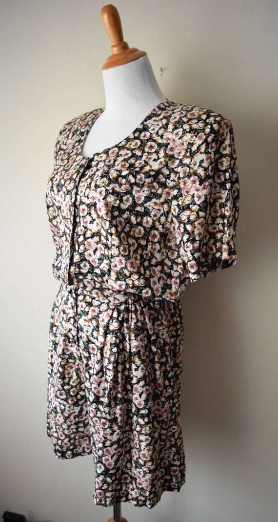 90s Grunge Floral Print Romper in Black & Pink //… - image 3