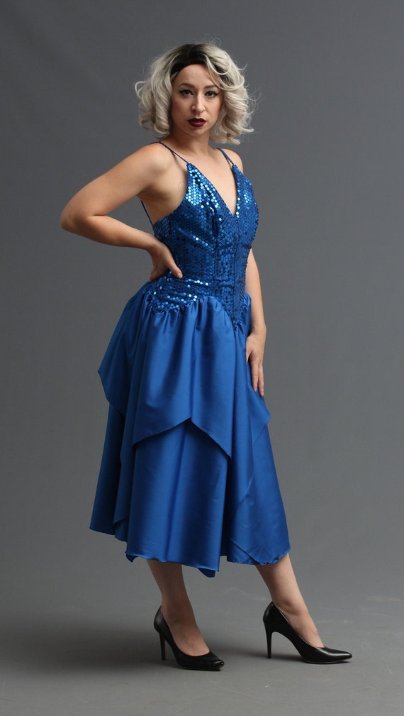 80s Prom Dress in Royal Blue Sequin with Pointed … - image 5