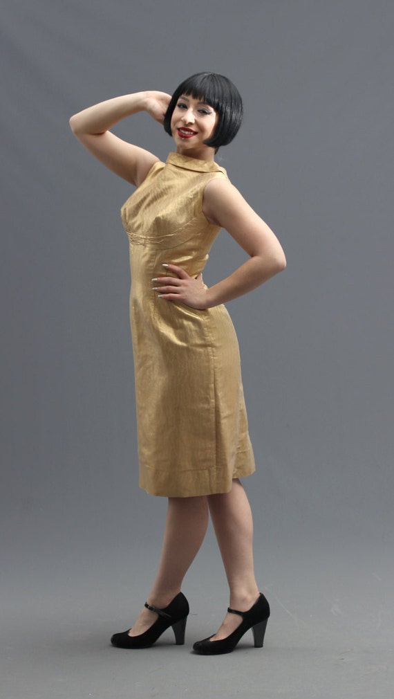 50s/60s Metallic Pale Gold Lame Cocktail Dress w … - image 3