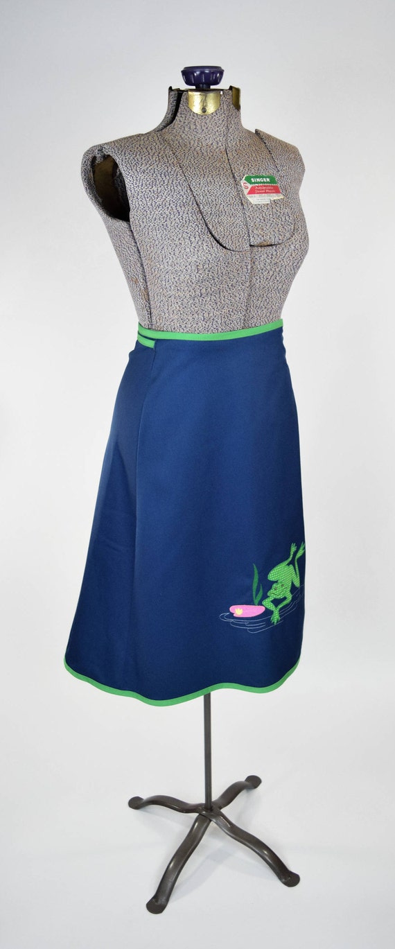 70s Frog Applique Cotton Wrap Skirt in Denim Blue… - image 2