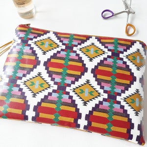 Nativo americano, couro sintético, manga temperada, bolsa de lavagem vegana resistente à água, ideia de presente vegano, presentes ecológicos, bolsa de cosméticos, bolsa de higiene