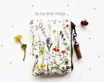 Waterproof Floral Vegan Coin Purse: Business Card Holder
