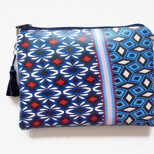 Patterned Vegan Faux Leather Wallet: Slim Coin Purse
