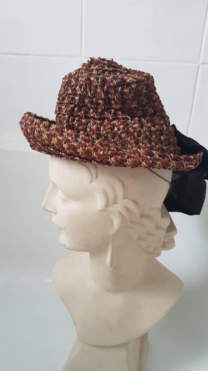 Sale Lovely jaunty late 1930s 40s brown orange cream woven hat in a synthetic plastic type material with big brown ribbon detail at back image 10