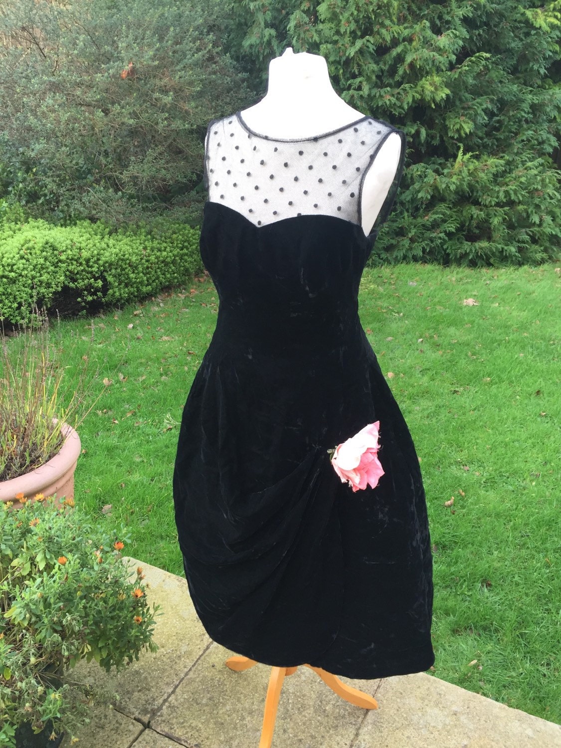 Stunning 1950's Black Velvet Glamouress Cocktail Dress - Etsy