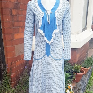Sale stunning rare 1920s 30s blue and cream feedsack dress with amazing art deco details wonderful jabot frill at front and asymmetric hem