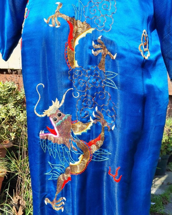 Sale stunning 1930s or earlier blue silk oriental… - image 3