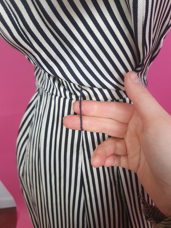 Amazing 1950s black white striped dress with atta… - image 7