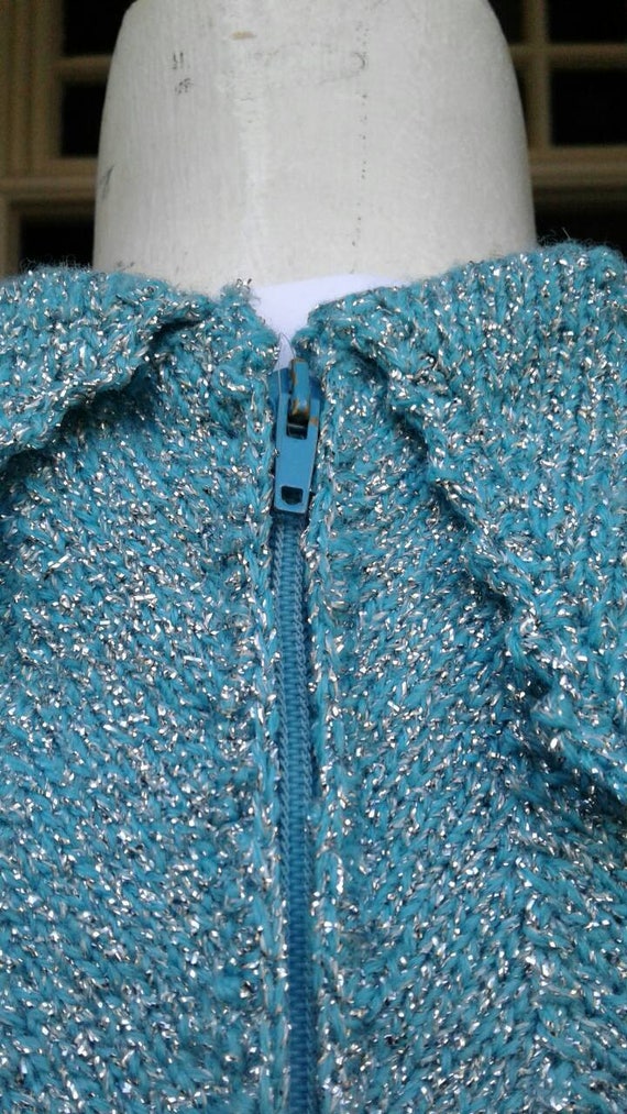 Sale sparkly 1960s aqua blue metallic lurex knitt… - image 6