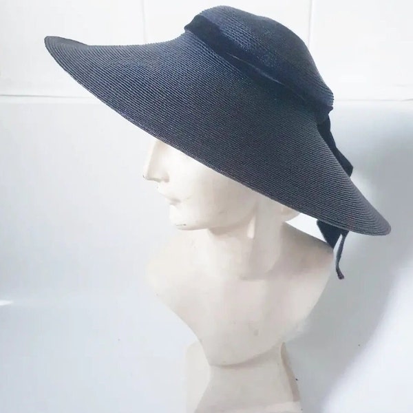 Fab 1940s dark navy saucer wide brimmed straw hat so chic and timeless fab shape