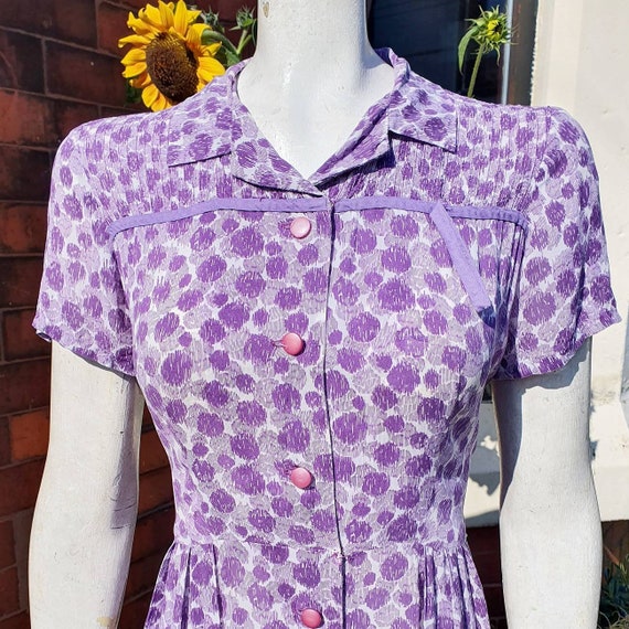 Gorgeous late 1940s 50s purple cold rayon printed