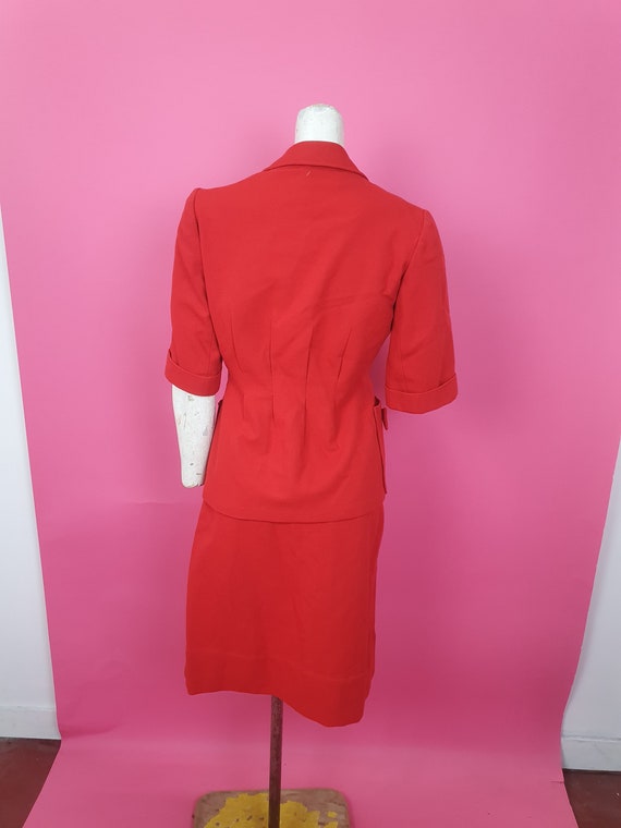Stunning 1940s reddy orange wool skirt suit has s… - image 5