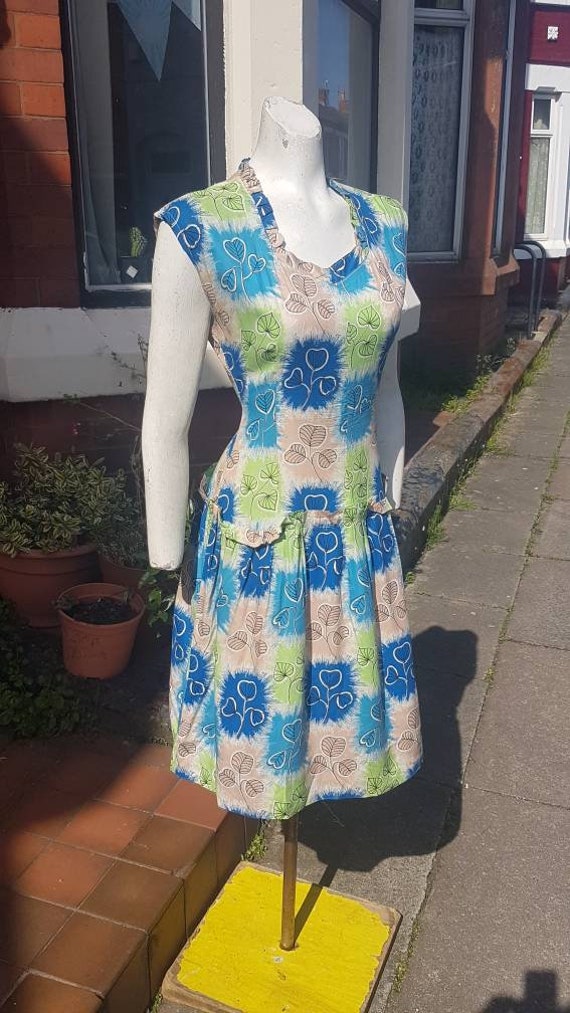 Sale Colourful fun 1950s blue pink and green patt… - image 2