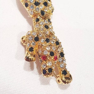 Fab 1980s articulated big cat sparkly metal brooch perfect gift