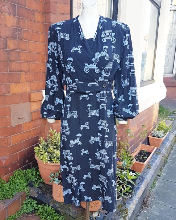 Sale Amazing 1940s fabulous floppy rayon dark gre… - image 2