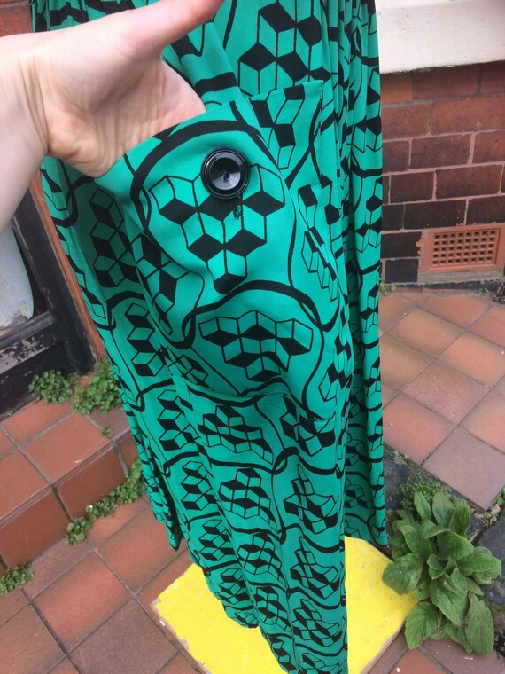 Sale stunning 1940s green and black colour block v