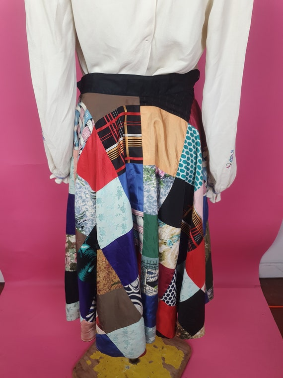 Beautiful 1940s 50s patchwork reversible skirt bl… - image 10