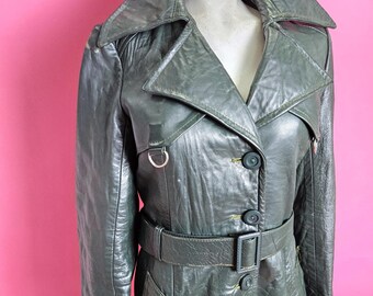 Stylish 1970s Dark Green Leather Jacket Fab Details Big Collar