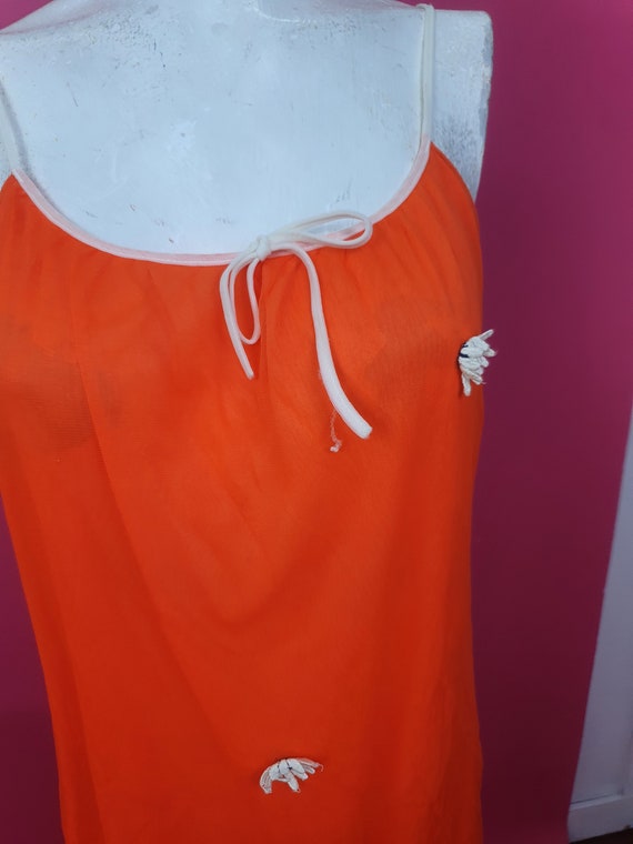 Cute 1960s orange slip dress flower sewn on - image 9