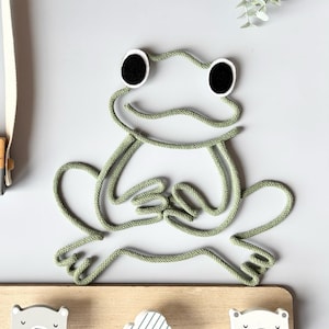 Decoración de guardería con ranas, arte de pared divertido para dormitorio infantil, sala de juegos infantil con acento de estilo cottagecore, decoración de estantería de cuentos